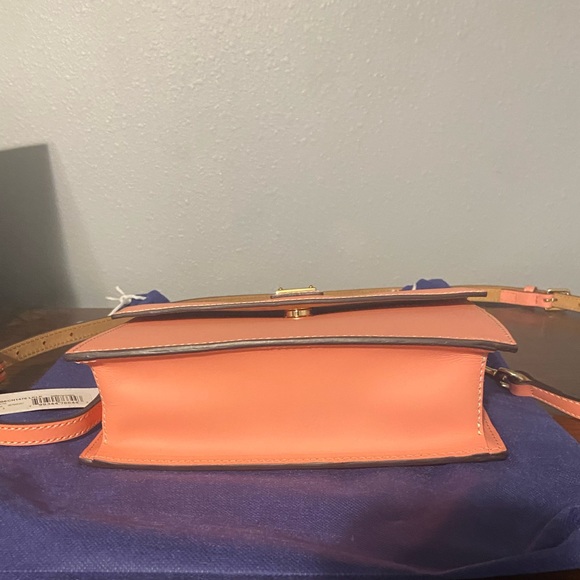 NWT Dooney & Bourke Beacon East West bag - Picture 5 of 10